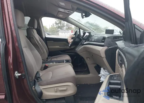 2021 Honda Odyssey Ex z USA, uszkodzony, nr VIN 5FNRL6H55MB016347